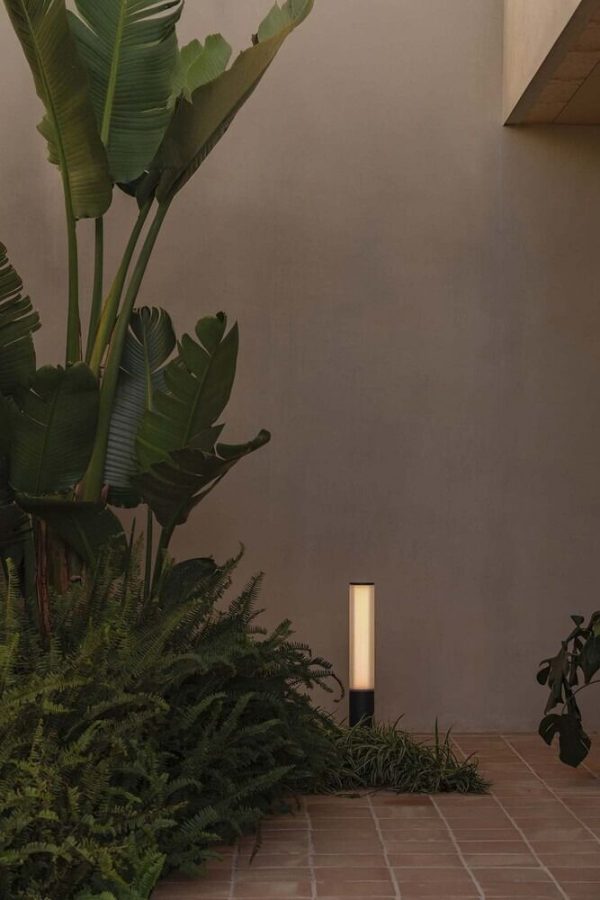 TURA 650 BALIZA GRIS OSCURO LED 20W 3000K 75545 FARO - Imagen 4
