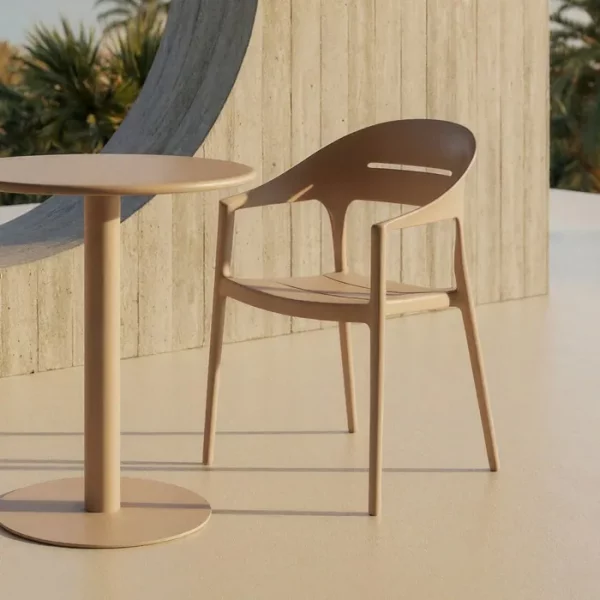 SILLA APILABLE POLIPROPILENO CONTRACT 56,50 X 54 X 83,50 CM